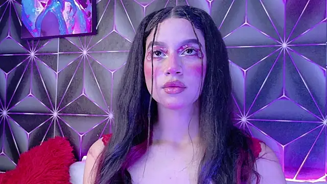 Megan Luxe online show from October 2025 04:43:01 AM