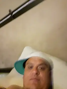 825Danie online show from November 2025 10:21:01 PM