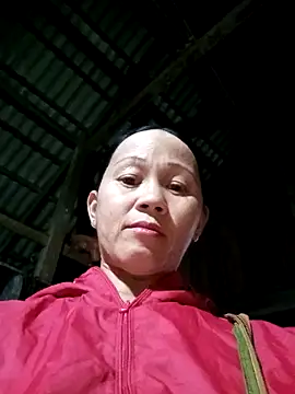 MaiHoa69 online show from October 2025 12:27:01 PM