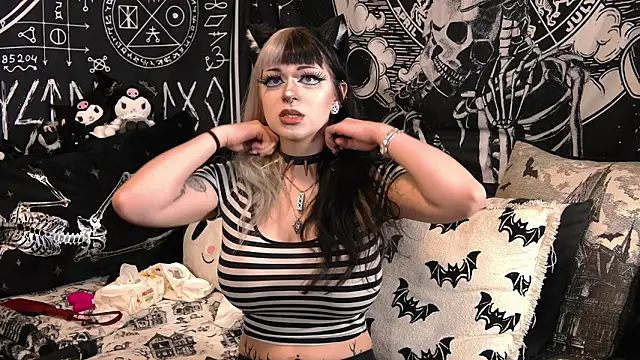 Paige Turner online show from March 2026 12:06:01 AM