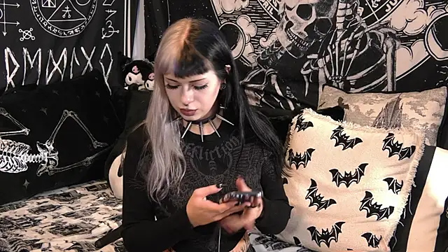 Paige Turner online show from April 2026 08:59:02 PM