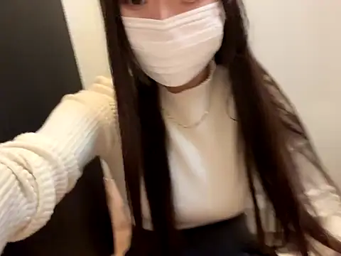 nano-da-u online show from October 2025 07:18:01 PM