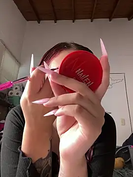 Paulina-Wells online show from October 2025 08:59:01 PM