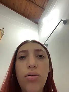 Paulina-Wells online show from October 2025 09:37:01 PM