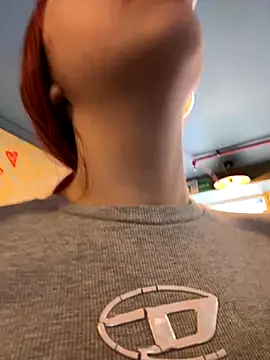 Paulina-Wells online show from October 2025 09:13:01 PM