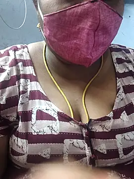 Snapshot of TAMIL_ELAKKIYA chatting on July 2026 05:06:01 PM TAMIL ELAKKIYA online show from July 2026 05:06:01 PM