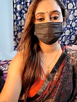 Cute-lusi online show from October 2025 04:19:02 PM