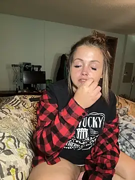 JuicyExxxperience online show from October 2025 02:50:01 PM