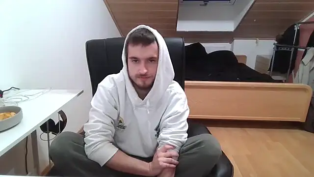 Snapshot of Bez3ybik chatting on October 2025 10:48:02 PM Bez3ybik online show from October 2025 10:48:02 PM