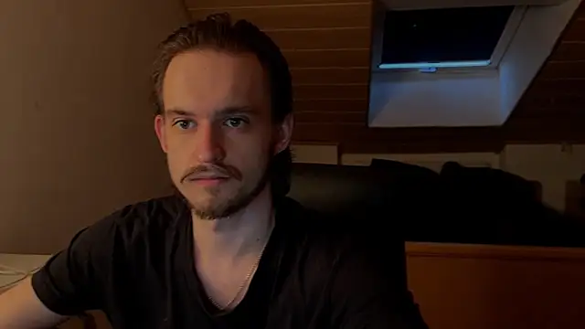 Snapshot of Bez3ybik chatting on March 2026 06:06:01 AM Bez3ybik online show from March 2026 06:06:01 AM