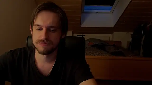 Snapshot of Bez3ybik chatting on March 2026 05:51:02 PM Bez3ybik online show from March 2026 05:51:02 PM