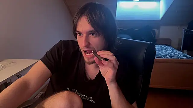 Bez3ybik online show from May 2026 05:21:02 PM