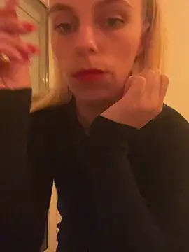 BrumeLove online show from May 2026 07:55:02 PM