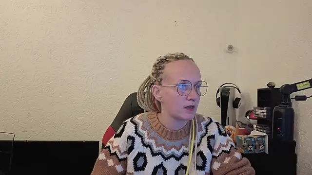 lisa yummi online show from April 2026 03:29:02 AM