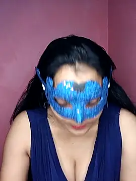 Snapshot of MEERAcle chatting on October 2025 11:38:01 PM MEERAcle online show from October 2025 11:38:01 PM