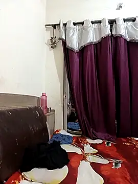 MEERAcle online show from February 2026 04:51:02 PM