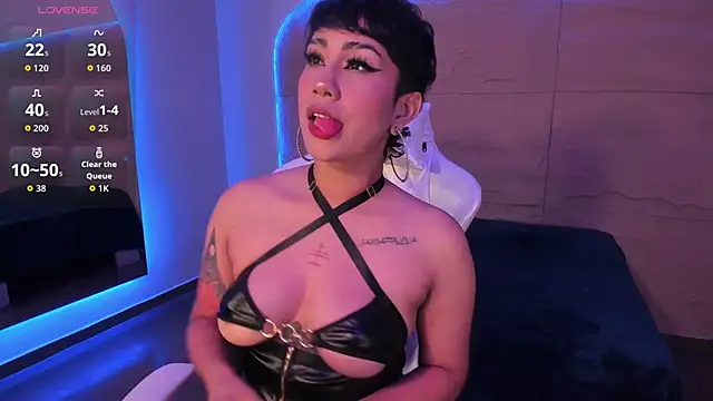 ZahaRose online show from October 2025 04:37:01 AM