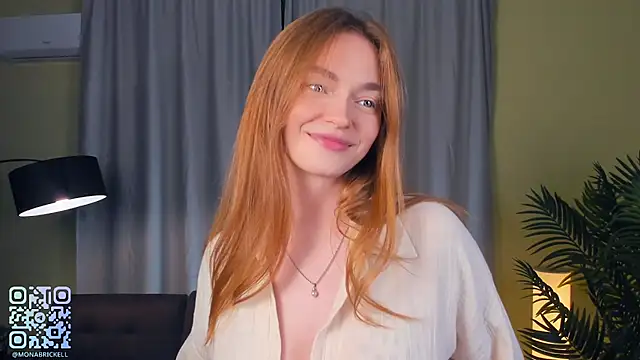 Snapshot of MarianFares chatting on September 2025 04:30:01 PM MarianFares online show from September 2025 04:30:01 PM