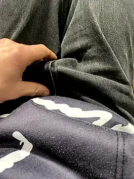 Snapshot of wwwiiilll chatting on October 2025 04:59:02 PM wwwiiilll online show from October 2025 04:59:02 PM