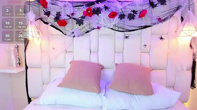 HannaPotther online show from October 2025 11:33:02 AM