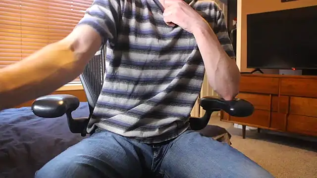 jjjjjfive online show from April 2026 01:50:02 AM