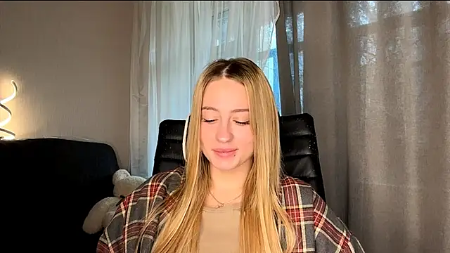 Jetta Corsacami online show from October 2025 06:43:01 AM