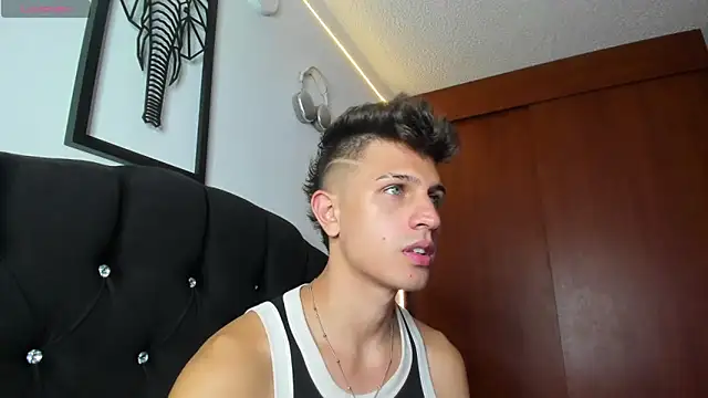 kevin ahss online show from December 2025 10:29:02 PM