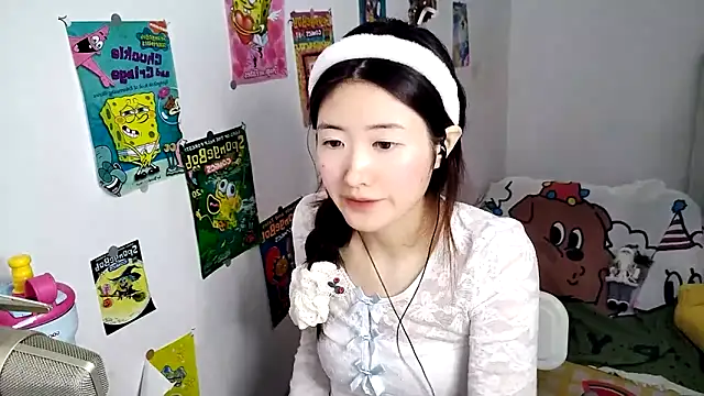 Moonlight-23 online show from October 2025 06:47:02 AM