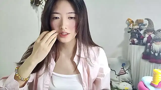 Moonlight-23 online show from January 2026 01:57:02 PM