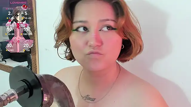 isa grey  online show from November 2025 03:40:02 AM