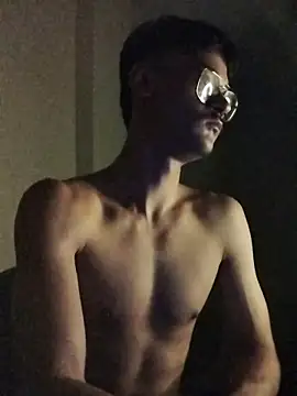 Snapshot of Mago666_ chatting on December 2025 02:17:01 AM Mago666 online show from December 2025 02:17:01 AM