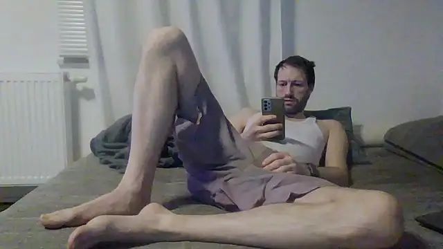 Snapshot of XLBarehengst chatting on February 2026 05:33:01 PM XLBarehengst online show from February 2026 05:33:01 PM