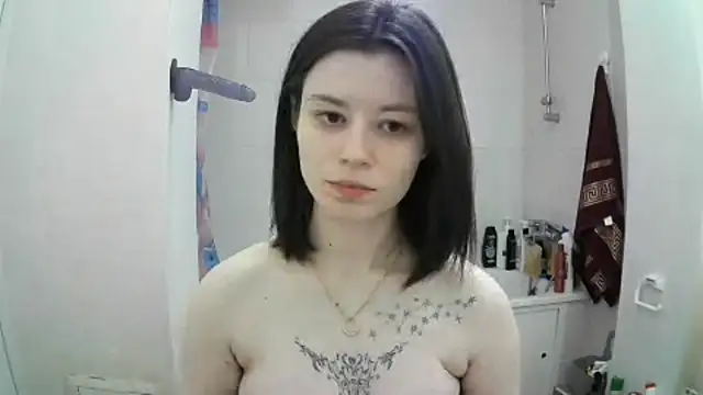 Snapshot of EdlinEngelby chatting on September 2025 04:19:01 PM EdlinEngelby online show from September 2025 04:19:01 PM