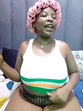 MrsMxx25 online show from October 2025 10:26:01 AM