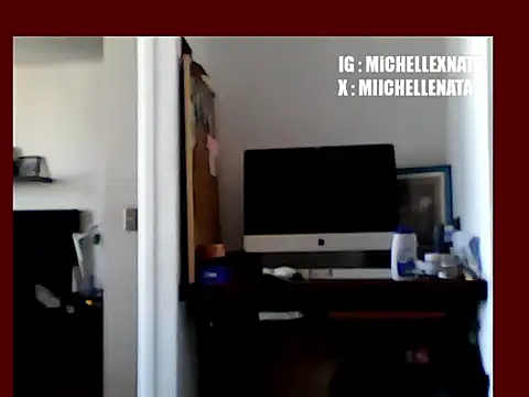 Snapshot of miichellemalvoa chatting on June 2026 05:30:02 PM miichellemalvoa online show from June 2026 05:30:02 PM