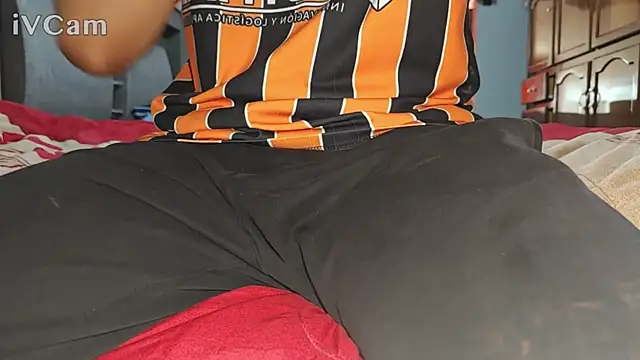 Chair-sm online show from September 2025 09:58:01 PM