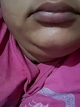 Snapshot of sexymotto chatting on October 2025 02:15:01 AM sexymotto online show from October 2025 02:15:01 AM