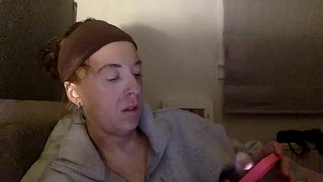 Bellababexox online show from June 2026 02:24:02 AM
