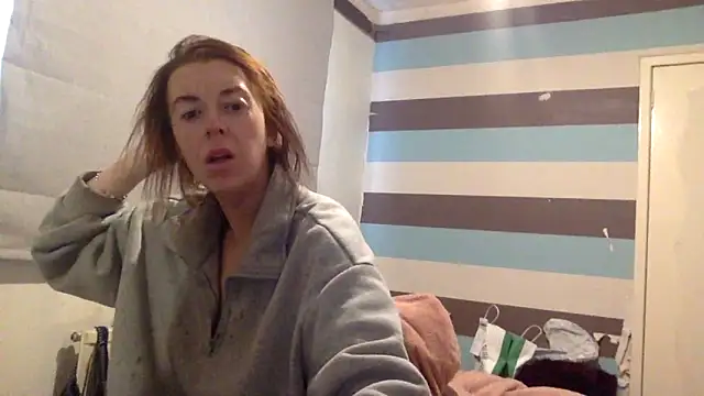 Bellababexox online show from June 2026 03:26:02 PM