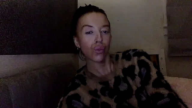 Bellababexox online show from July 2026 04:19:01 AM
