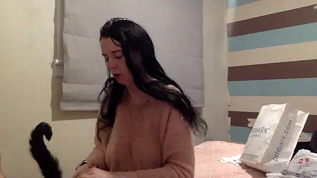 Bellababexox online show from July 2026 04:05:01 AM