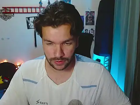 Snapshot of cortelioni_massimo_ chatting on October 2025 01:01:02 AM cortelioni massimo online show from October 2025 01:01:02 AM