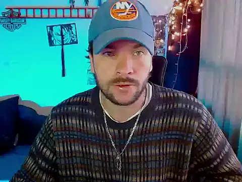 Snapshot of cortelioni_massimo_ chatting on November 2025 01:11:01 PM cortelioni massimo online show from November 2025 01:11:01 PM