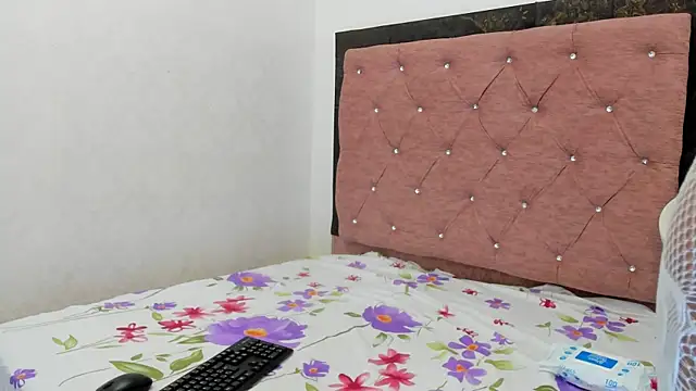 AndreaSweet2 online show from June 2026 03:26:02 PM
