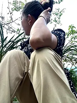 Snapshot of Huong-Ly chatting on March 2026 10:22:02 AM Huong-Ly online show from March 2026 10:22:02 AM