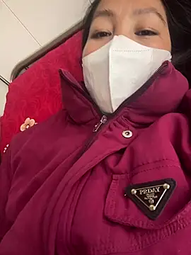 Snapshot of Huong-Ly chatting on March 2026 03:54:01 AM Huong-Ly online show from March 2026 03:54:01 AM