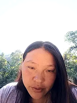 MuiNay online show from November 2025 04:25:02 AM