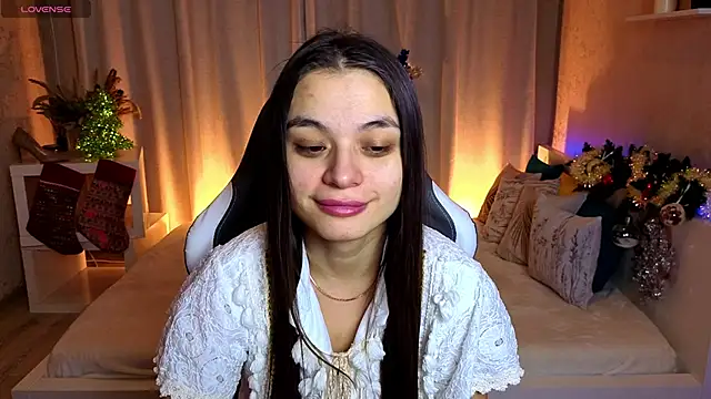 Leila Hefner online show from December 2025 02:18:01 AM