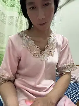 Snapshot of crhong666 chatting on October 2025 01:22:01 PM crhong666 online show from October 2025 01:22:01 PM