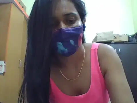 Curvyqueenz online show from December 2025 05:53:01 PM